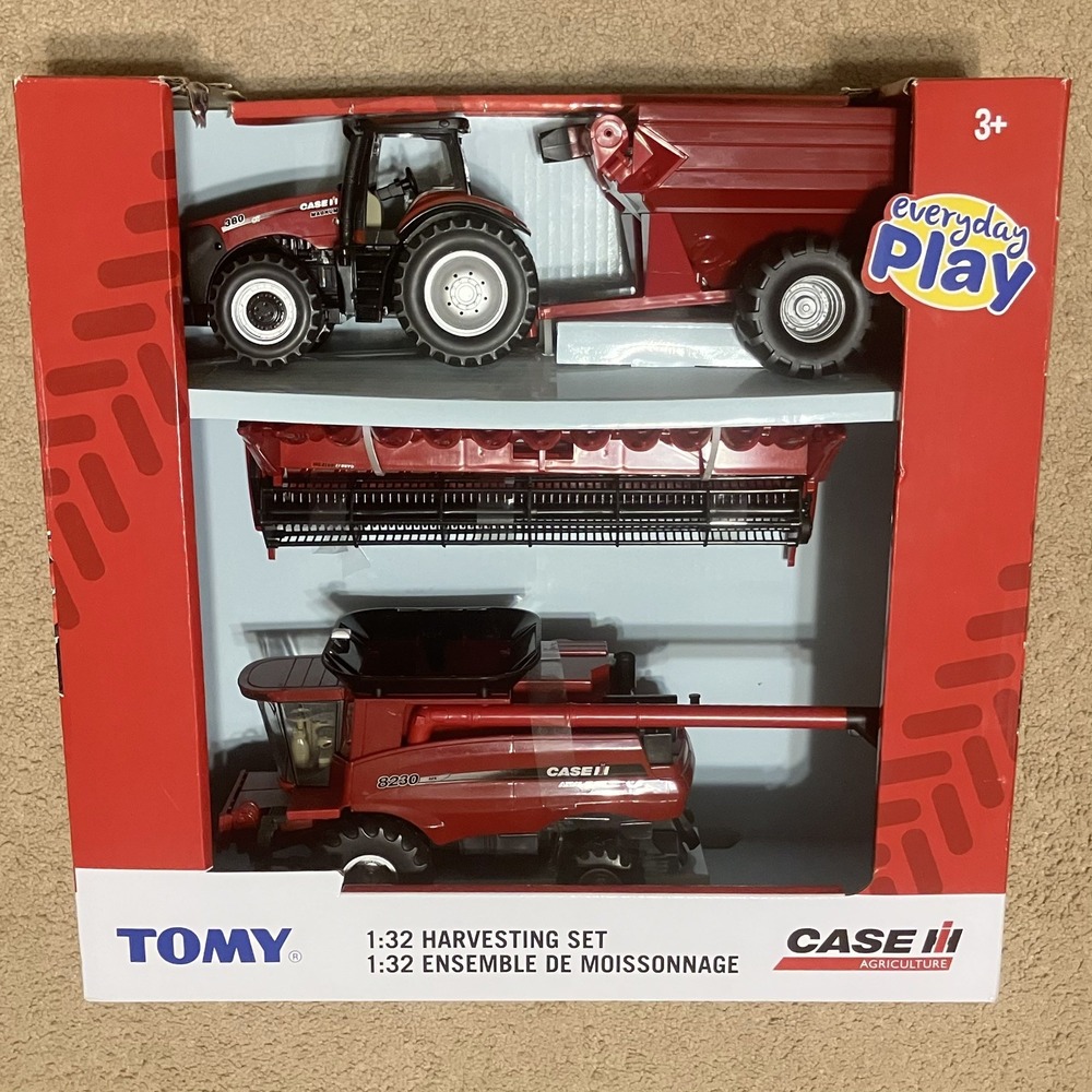 TOMY Case IH 1:32 Harvesting Set 8230 Combine & Magnum 380 Tractor 47357